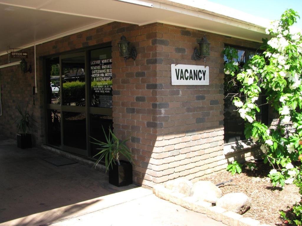 Cattleman'S Rest Motor Inn Charters Towers Eksteriør billede